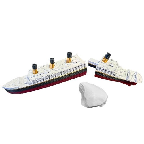 Titanic bath toy - bath,