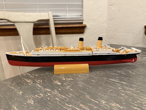 Titanic submersible sinking - titanic,